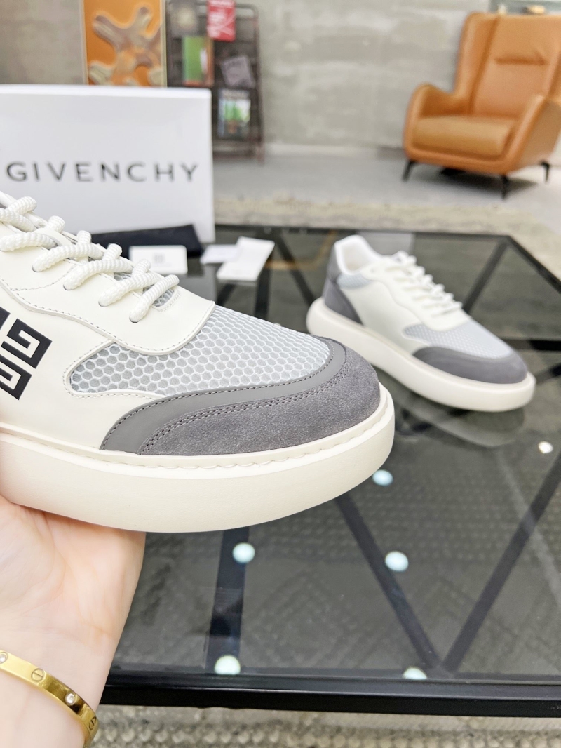 Givenchy Sneakers